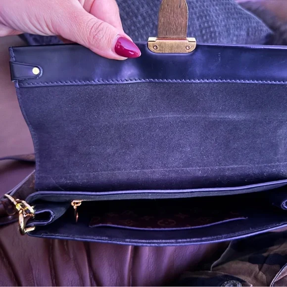 Louis Vuitton Monogram Brown and Black Satchel - Picture 6 of 9